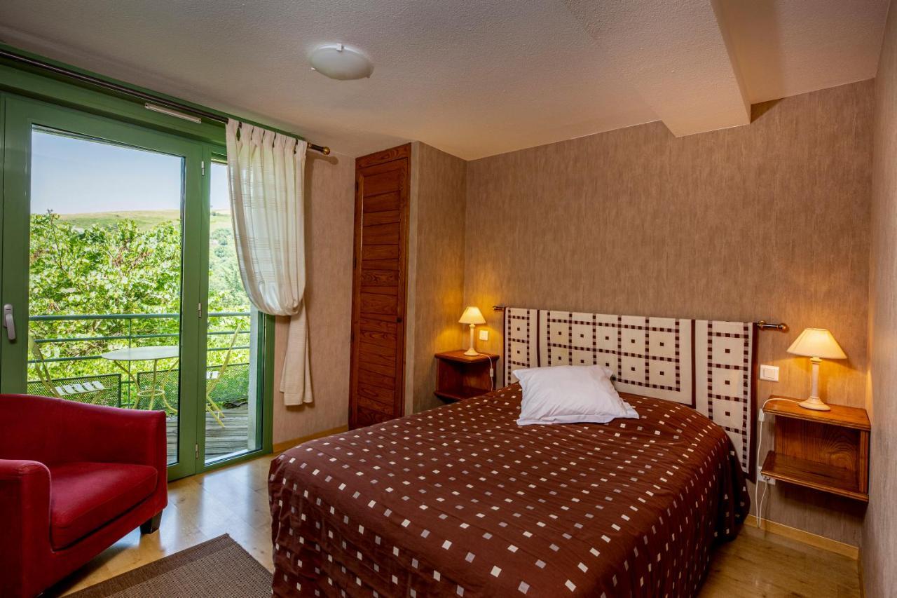 Logis Auberge Du Fel Le Fel Eksteriør bilde