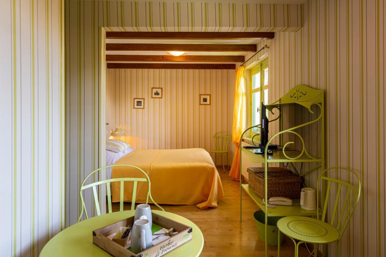Logis Auberge Du Fel Le Fel Eksteriør bilde