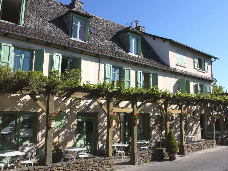 Logis Auberge Du Fel Le Fel Eksteriør bilde