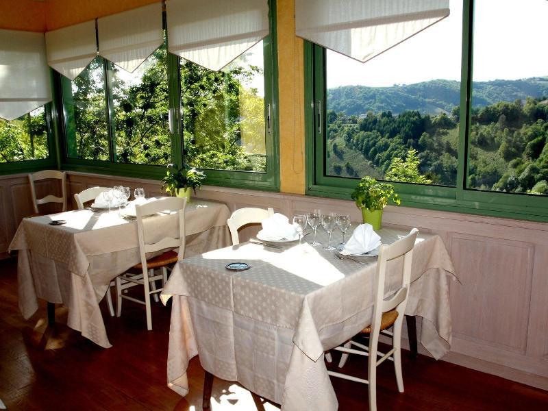 Logis Auberge Du Fel Le Fel Eksteriør bilde
