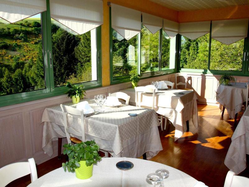 Logis Auberge Du Fel Le Fel Eksteriør bilde