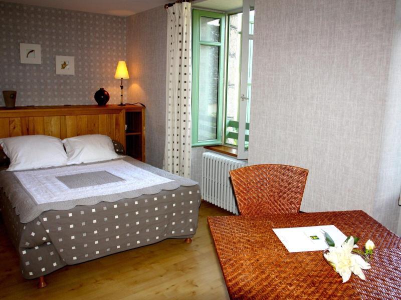 Logis Auberge Du Fel Le Fel Eksteriør bilde